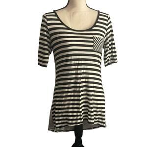 Maurices black and white striped hi low tunic top m